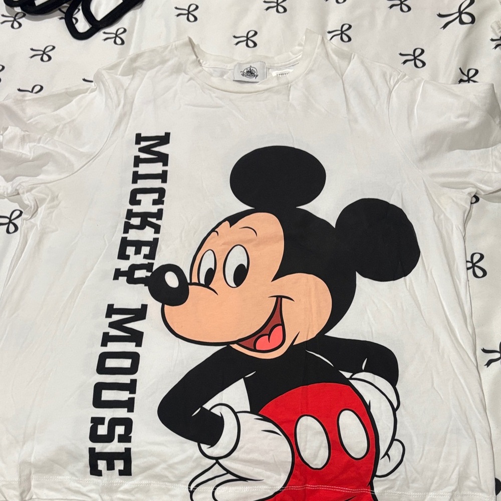 Disney Mickey Mouse Tee - White and Red